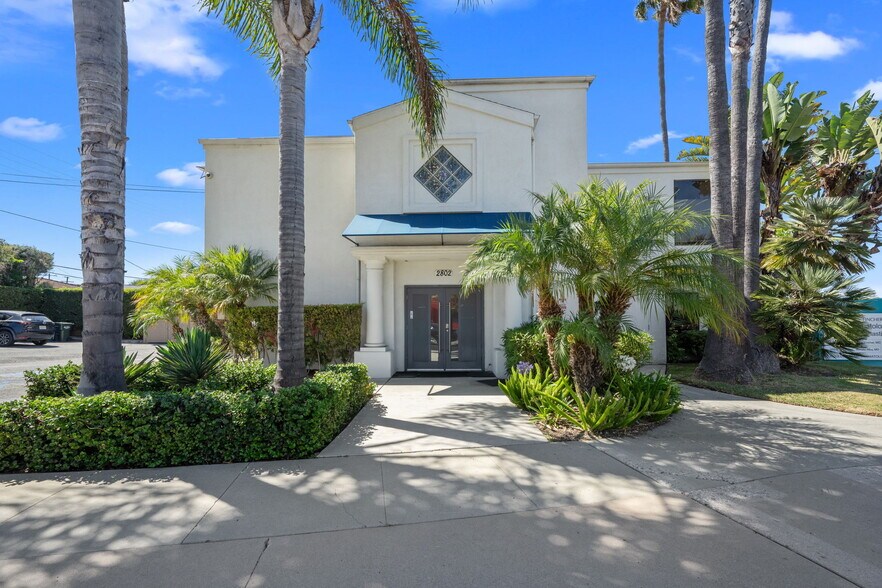2802 Pacific Coast Hwy, Torrance, CA à vendre - Photo de l’immeuble – Image 1 sur 15