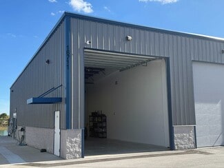 Plus de détails pour 16711 Cave Cove, Fort Myers, FL - Industriel/Logistique à louer