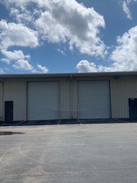 1421-1425 Dolgner Pl, Sanford, FL à louer - Photo de l’immeuble – Image 1 sur 3