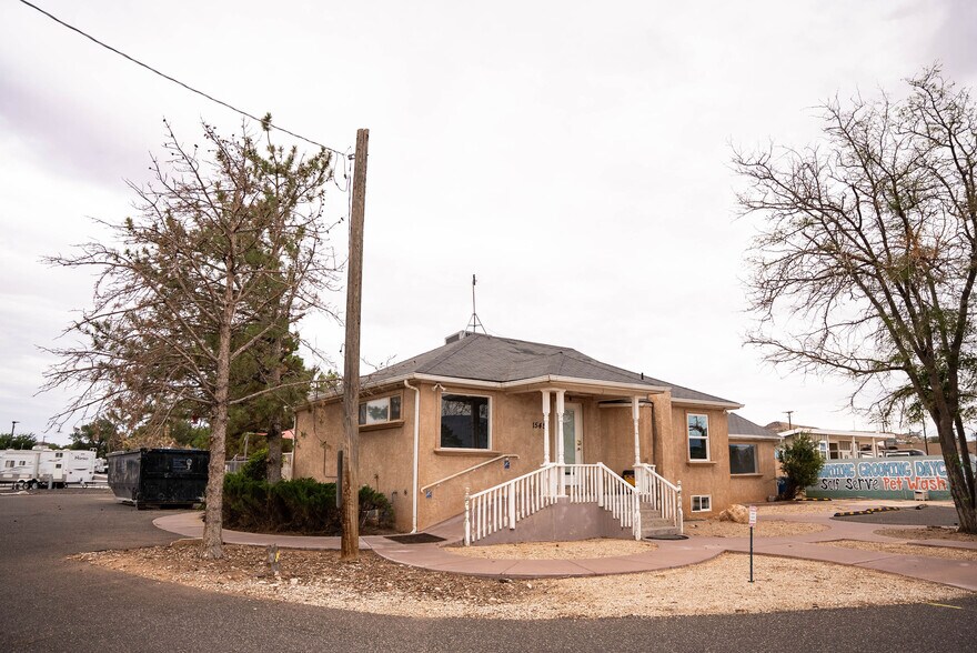 1545 W State St, Hurricane, UT à louer - Photo de l’immeuble – Image 2 sur 35