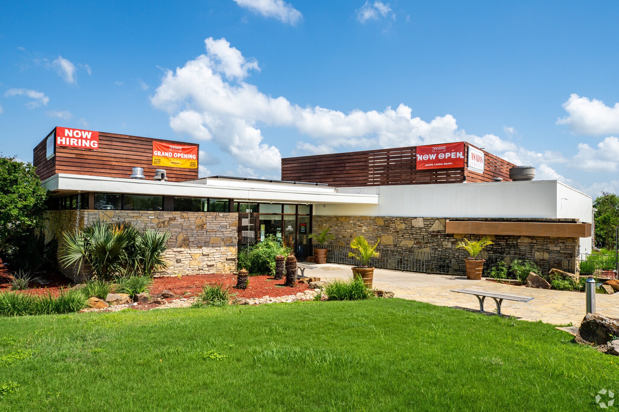 501 W Canyon Ridge Dr, Austin, TX à louer Photo principale– Image 1 sur 9