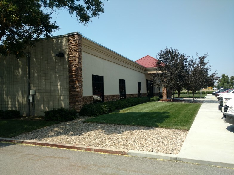 5444 S Green St, Murray, UT à louer - Photo de l’immeuble – Image 3 sur 51