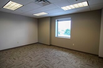 425 Michigan Ave, Buffalo, NY à louer Photo intérieure– Image 1 sur 21