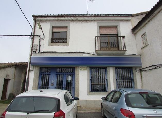 Plaza San Pedro, 20, Villoruela, Salamanca à louer - Photo de l’immeuble – Image 1 sur 1