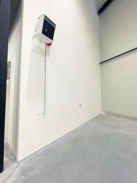 Rue Des Beaux Soleils, Osny à louer - Photo intérieure – Image 3 sur 10