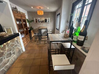Plus de détails pour Local commercial à louer