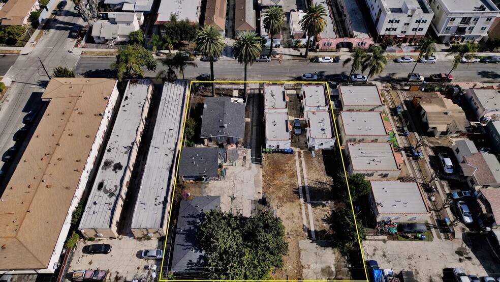6313-6319 Brynhurst Ave, Los Angeles, CA à vendre - Photo de l’immeuble – Image 2 sur 20