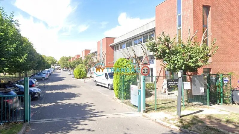 Industriel/Logistique dans Sevran à vendre - Photo de l’immeuble – Image 1 sur 9