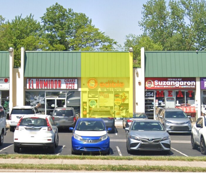 250-270 E Street Rd, Feasterville Trevose, PA à louer - Photo de l’immeuble – Image 2 sur 4