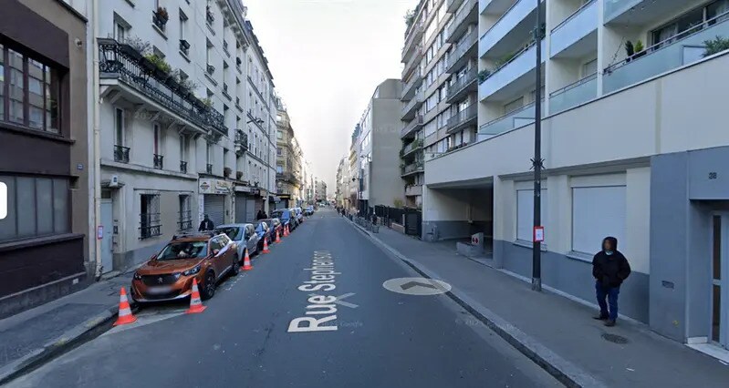 Local commercial dans Paris à louer Photo de l’immeuble– Image 1 sur 3