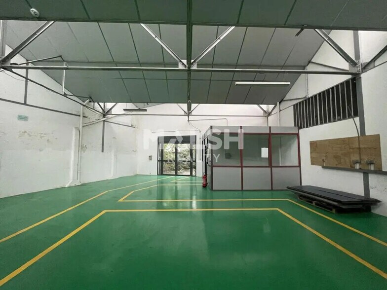 Bureau dans Lyon à louer - Photo de l’immeuble – Image 3 sur 11