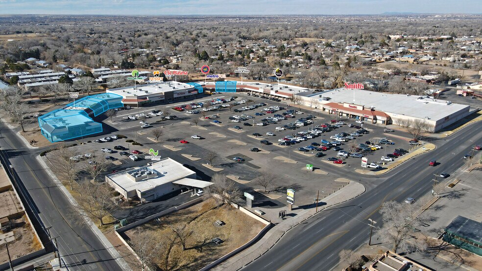 6211 4th St NW, Albuquerque, NM à louer - Photo de l’immeuble – Image 1 sur 6