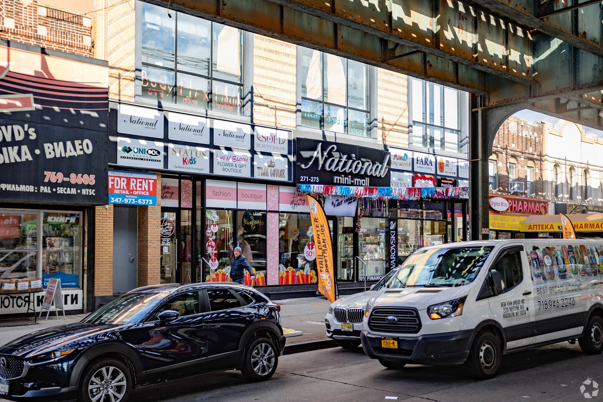 271-273 Brighton Beach Ave, Brooklyn, NY à louer Photo principale– Image 1 sur 86
