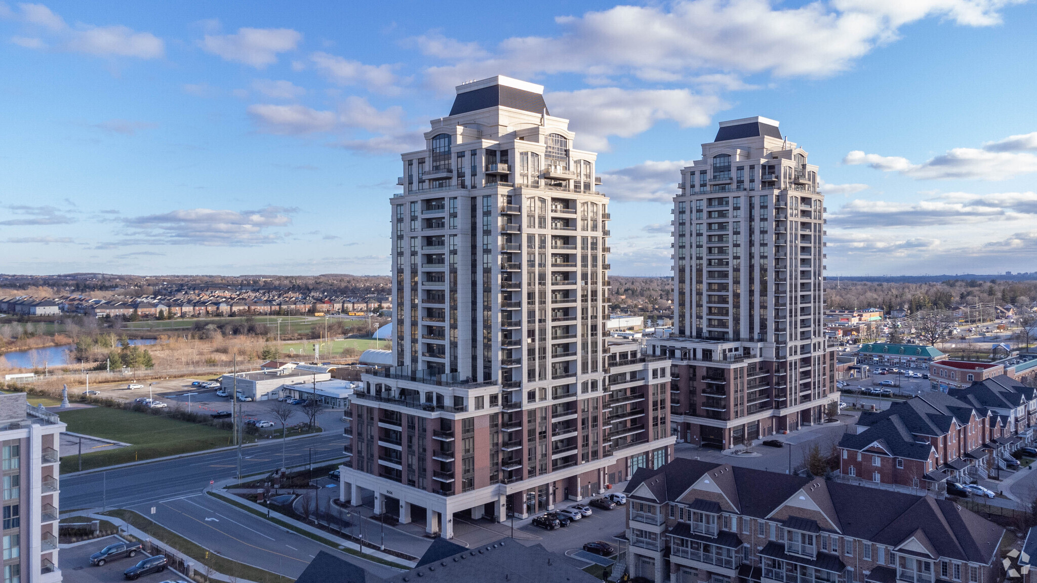 9506 Markham Rd, Markham, ON à vendre Photo principale– Image 1 sur 7