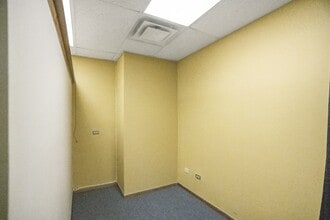 3612 Lincoln Hwy, Olympia Fields, IL à louer Photo intérieure– Image 2 sur 8