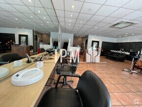 Local commercial dans Marseille à louer Photo intérieure– Image 2 sur 4