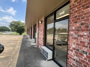 12455 Westpark Dr, Houston, TX à louer Photo intérieure– Image 2 sur 4