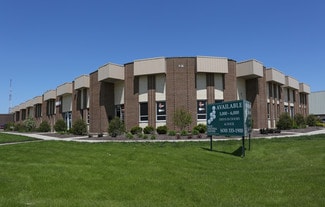Plus de détails pour 8 W College Dr, Arlington Heights, IL - Industriel/Logistique à louer