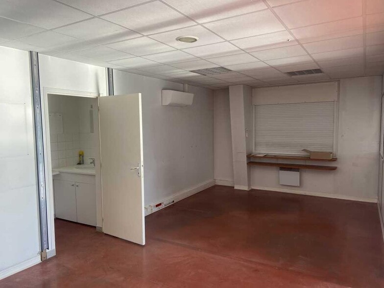 Bureau dans Blanquefort à louer - Photo intérieure – Image 3 sur 4