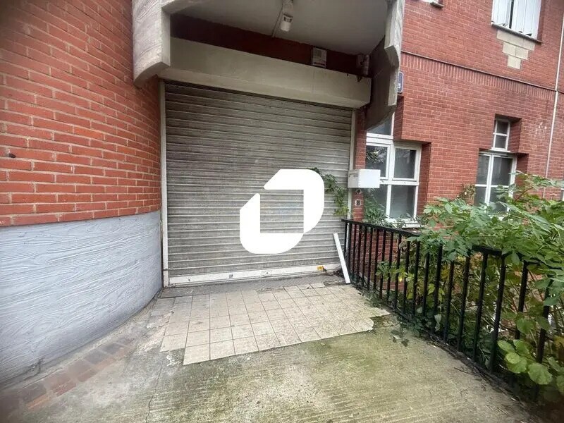 Local commercial dans Cergy à louer Photo de l’immeuble– Image 1 sur 6