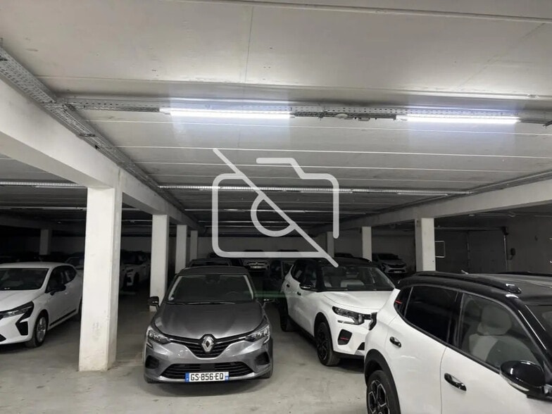 Bureau dans Neuilly-sur-Marne à louer - Photo de l’immeuble – Image 3 sur 3