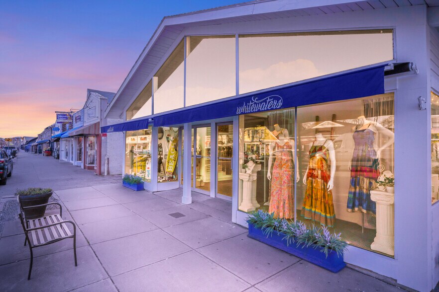 574 Main St, Hyannis, MA à vendre - Photo de l’immeuble – Image 2 sur 40