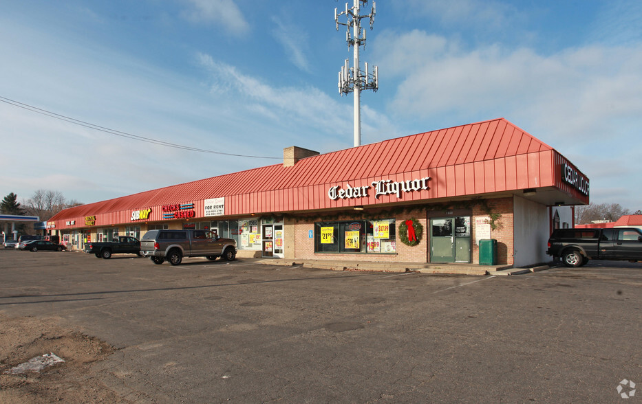 1710-1812 Old Shakopee Rd, Bloomington, MN à louer - Photo principale – Image 2 sur 8