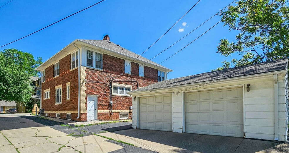 3809 Davenport St, Omaha, NE à vendre - Photo de l’immeuble – Image 3 sur 9