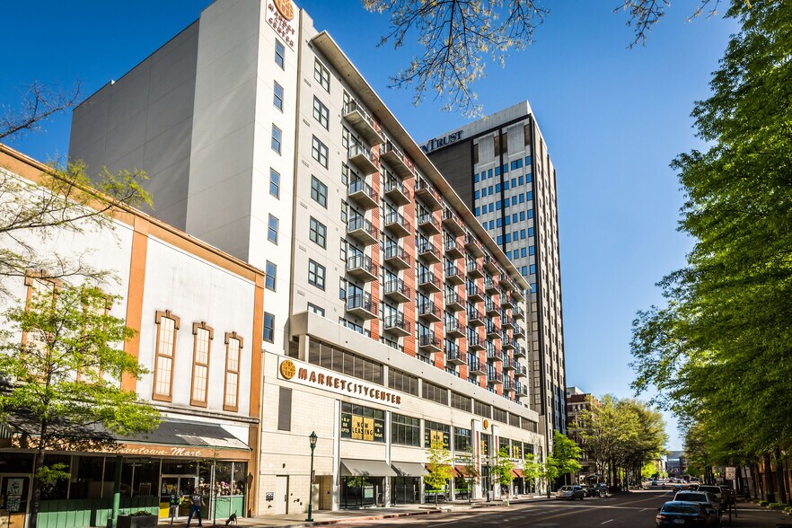 728 Market St, Chattanooga, TN à louer - Photo de l’immeuble – Image 1 sur 6