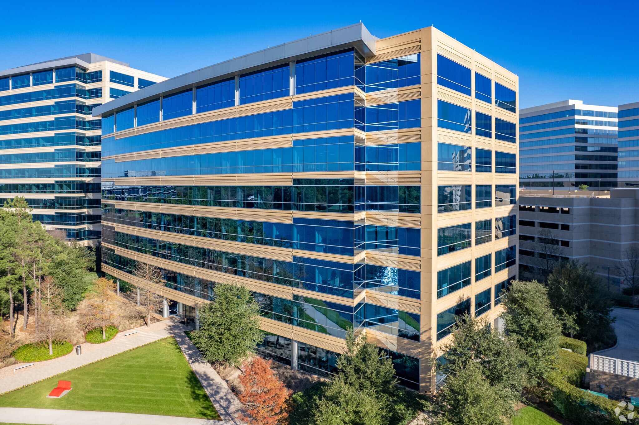 1790 Hughes Landing Blvd, The Woodlands, TX à louer Photo principale– Image 1 sur 37