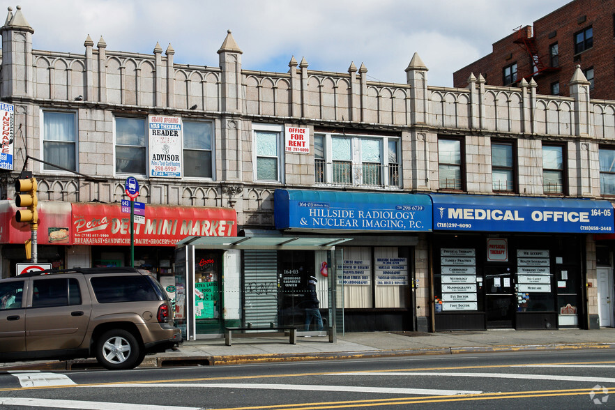 16403 Hillside Ave, Jamaica, NY à vendre - Photo principale – Image 1 sur 2