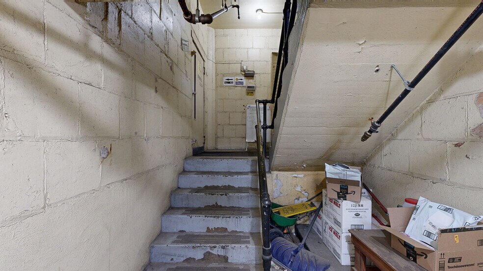 117 North Ave, Youngstown, OH à vendre - Numérisation 3D Matterport – Image 3 sur 29