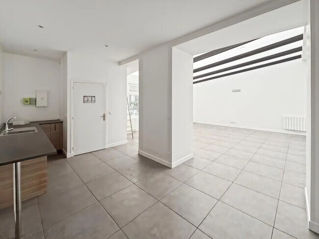 Plus de détails pour Avenue Parmentier, Paris - Local commercial à louer