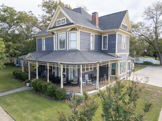 Plus de détails pour 202 N Newsom St, Mineola, TX - Local commercial à vendre