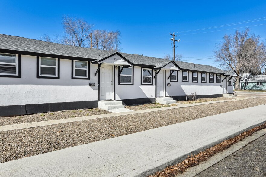 415 S 11th E, Mountain Home, ID à vendre - Photo de l’immeuble – Image 3 sur 25