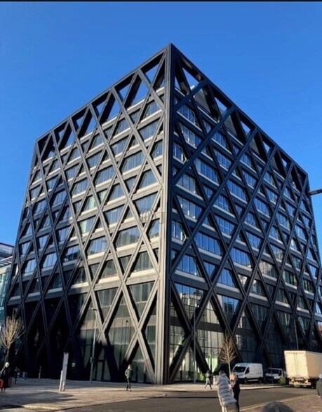 Stanley St, Salford à louer - Photo de l’immeuble – Image 2 sur 5