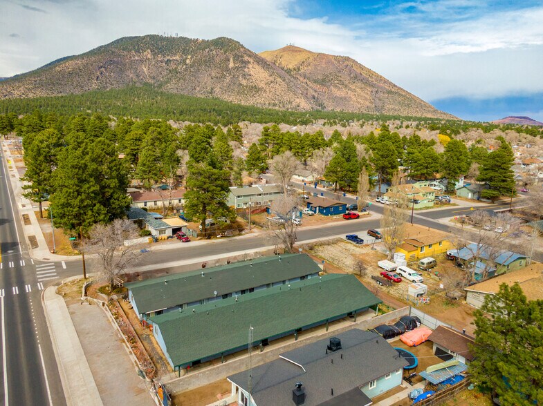 2420 N West St, Flagstaff, AZ à vendre - Photo de l’immeuble – Image 3 sur 7