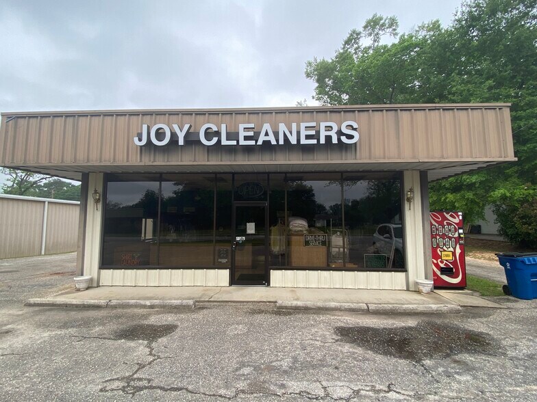 809 College Ave, Jackson, AL à vendre - Photo principale – Image 1 sur 10