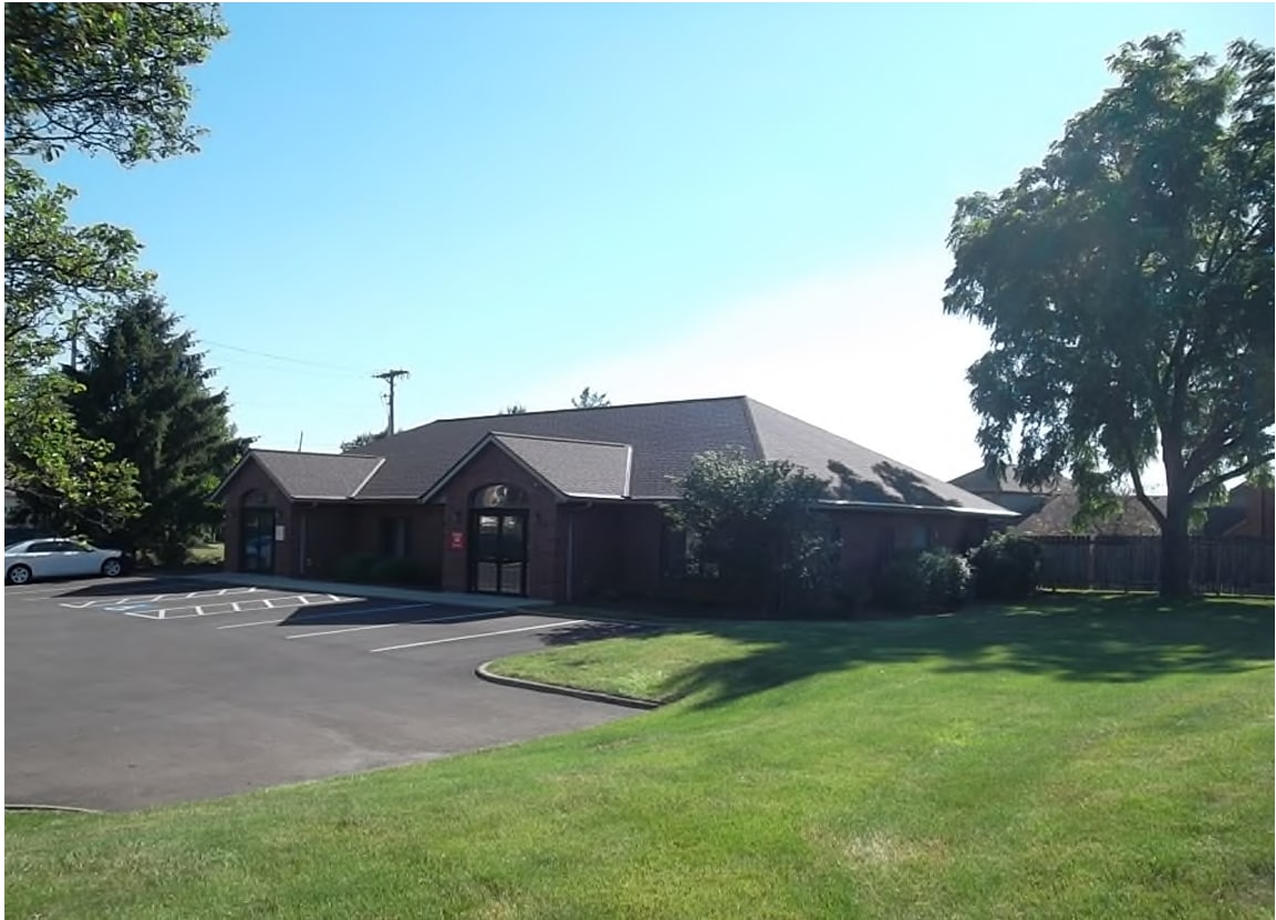 3612-3614 Hoover Rd, Grove City, OH à louer Photo de l’immeuble– Image 1 sur 10