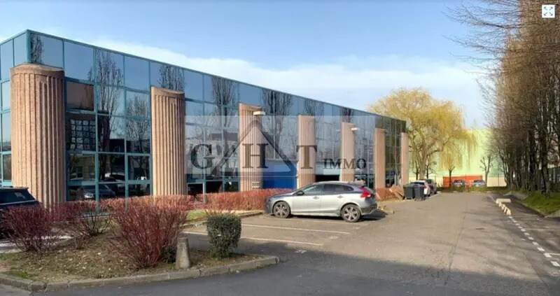 Bureau dans Villiers-sur-Marne à louer - Photo de l’immeuble – Image 1 sur 6