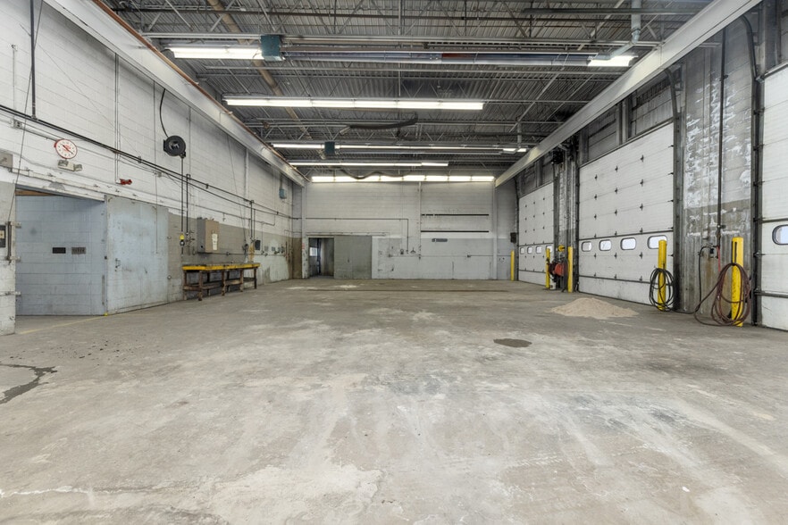 931 Interchange Dr, Holland, MI à louer - Photo principale – Image 2 sur 5