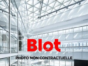 Bureau dans Saint-Brieuc à vendre Photo intérieure– Image 2 sur 2