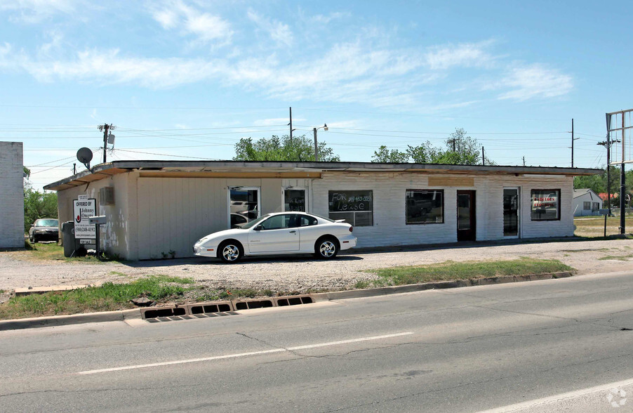 504 SW Lee Blvd, Lawton, OK à vendre - Photo de l’immeuble – Image 3 sur 6
