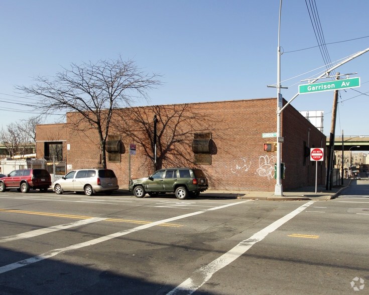 891-935 Garrison Ave, Bronx, NY à vendre - Photo de l’immeuble – Image 2 sur 6
