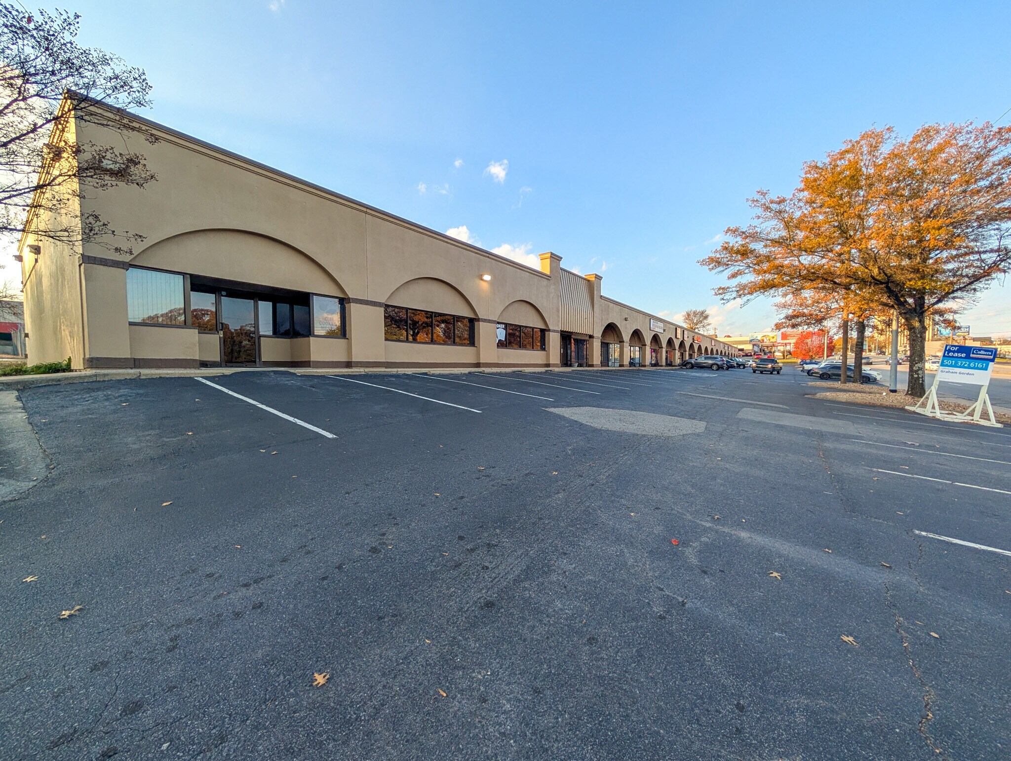 1400 S University Ave, Little Rock, AR à louer Photo principale– Image 1 sur 5