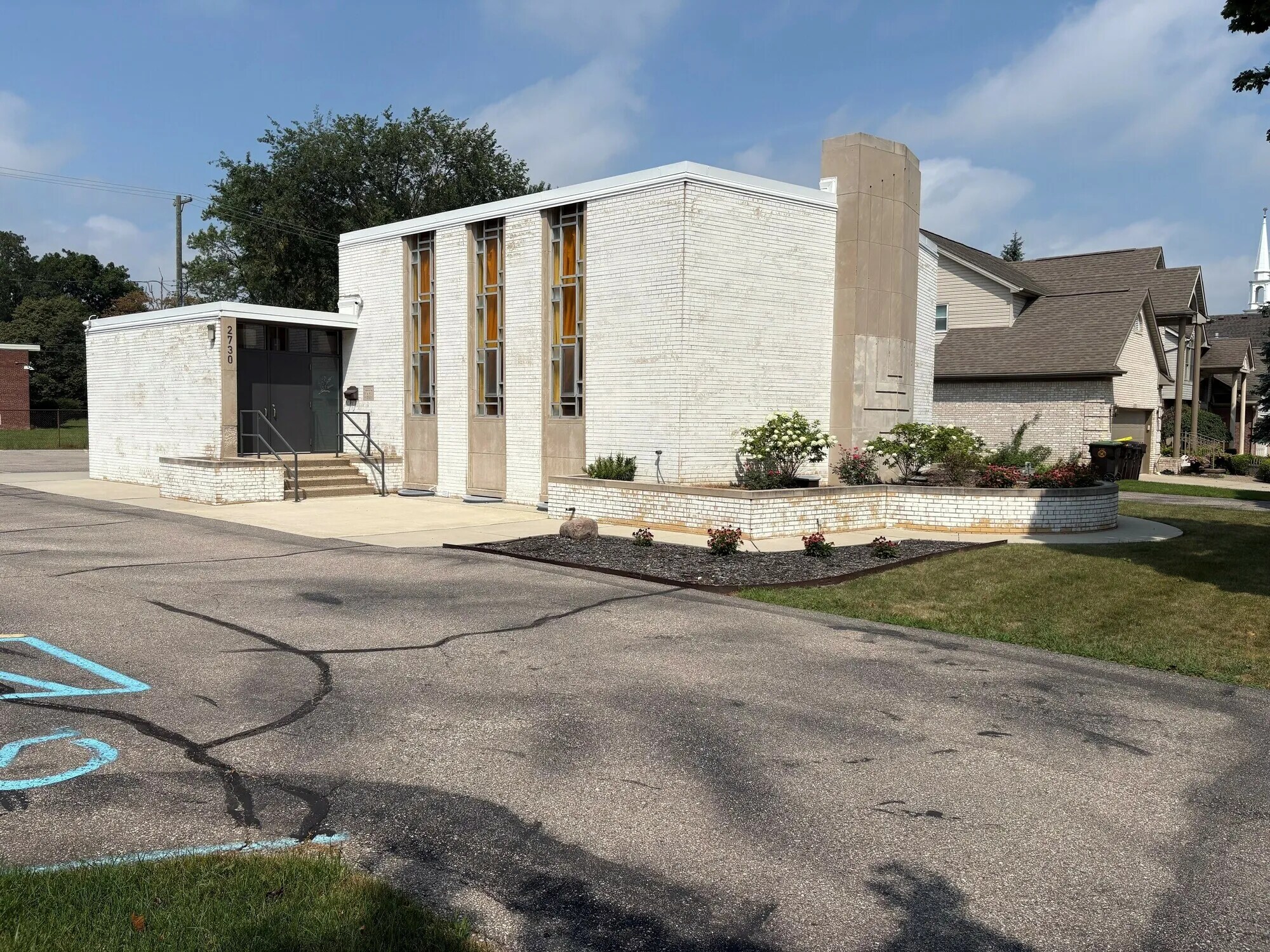 2730 Edsel St, Trenton, MI à vendre Photo de l’immeuble– Image 1 sur 24