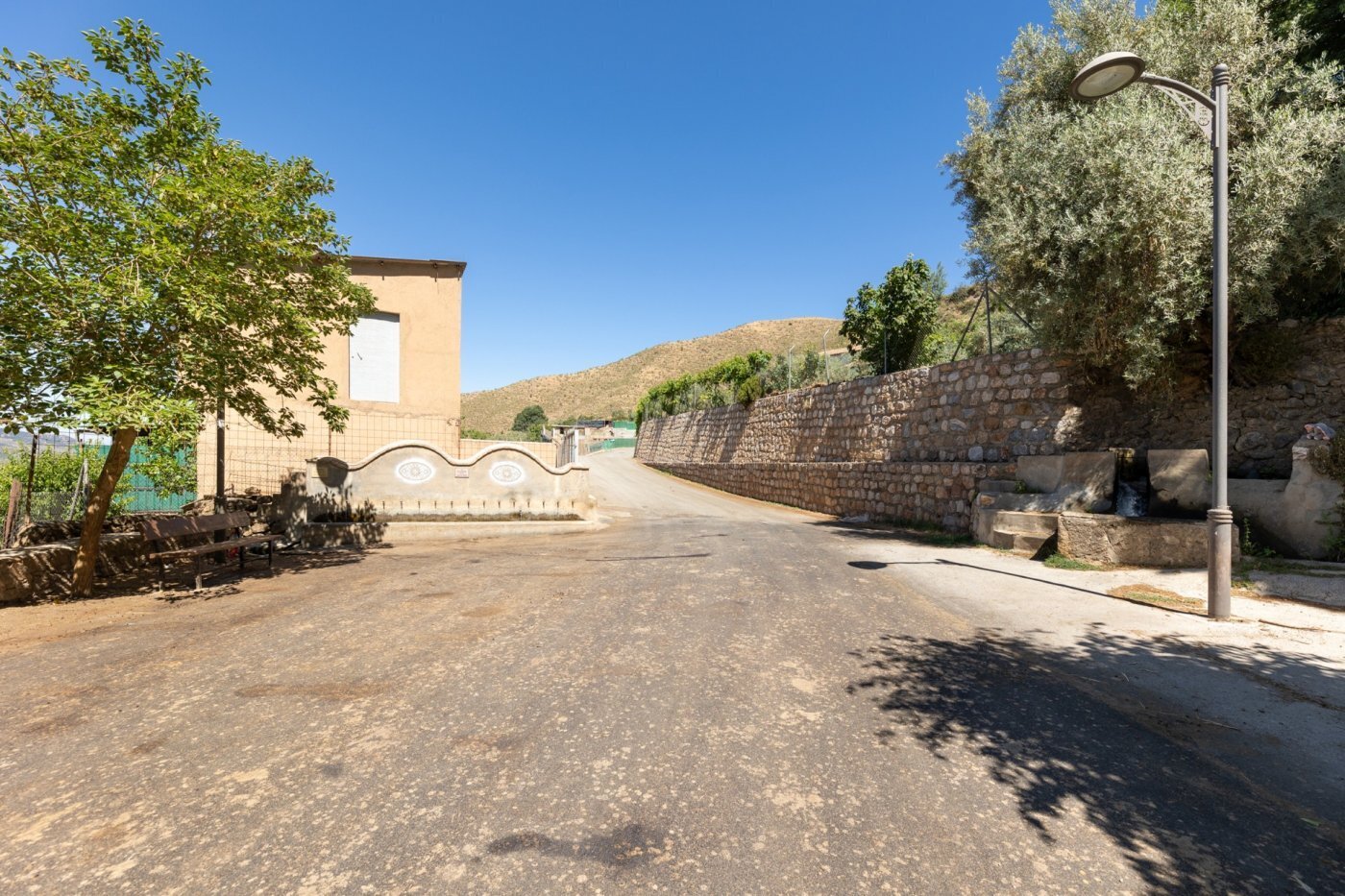 Calle Fuente 16 Caños, Güéjar Sierra, Granada à vendre Photo principale– Image 1 sur 21