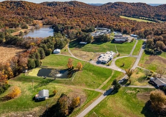 Plus de détails pour 1480 Pine Tavern Rd, Lebanon Junction, KY - Spécialisé à vendre