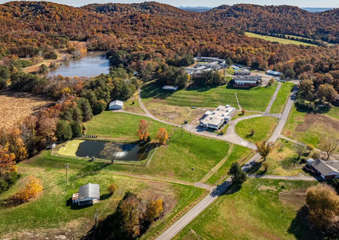 1480 Pine Tavern Rd, Lebanon Junction, KY à vendre Photo principale– Image 1 sur 13