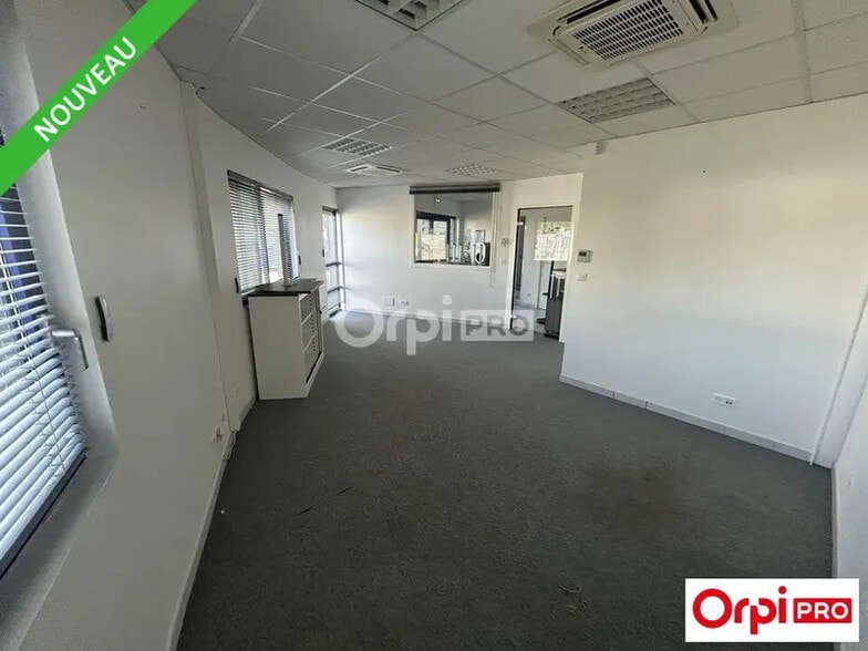 Bureau dans Valence à vendre - Photo intérieure – Image 1 sur 10